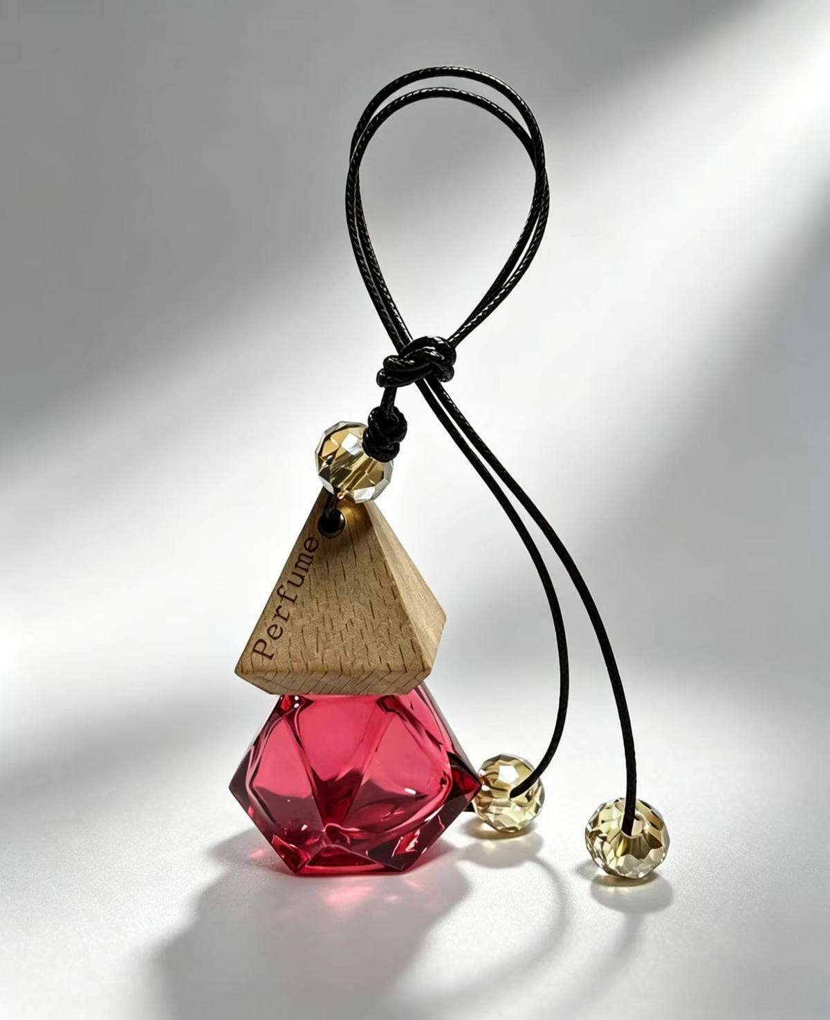 8ml red spray glass car fragrance bottle wholesale OEM vent clip hanging China factory